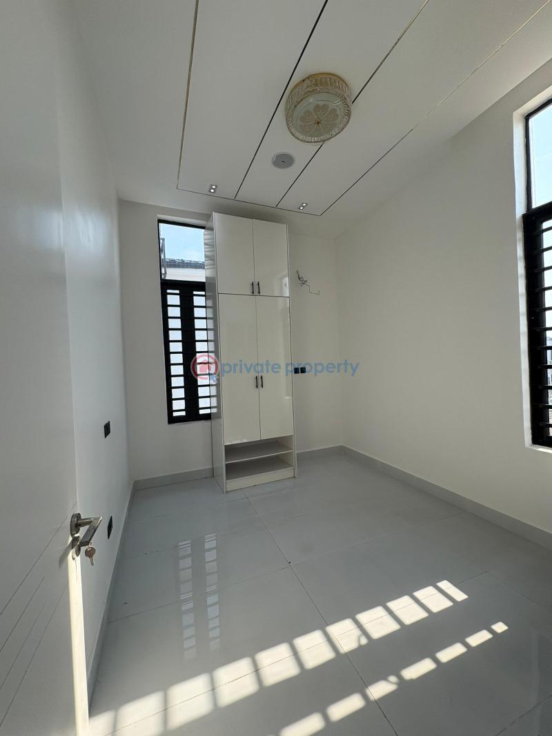 5 bedroom Detached Duplex For Sale 2nd Tollgate, Orchid Lafiaji Lekki Lagos - 9
