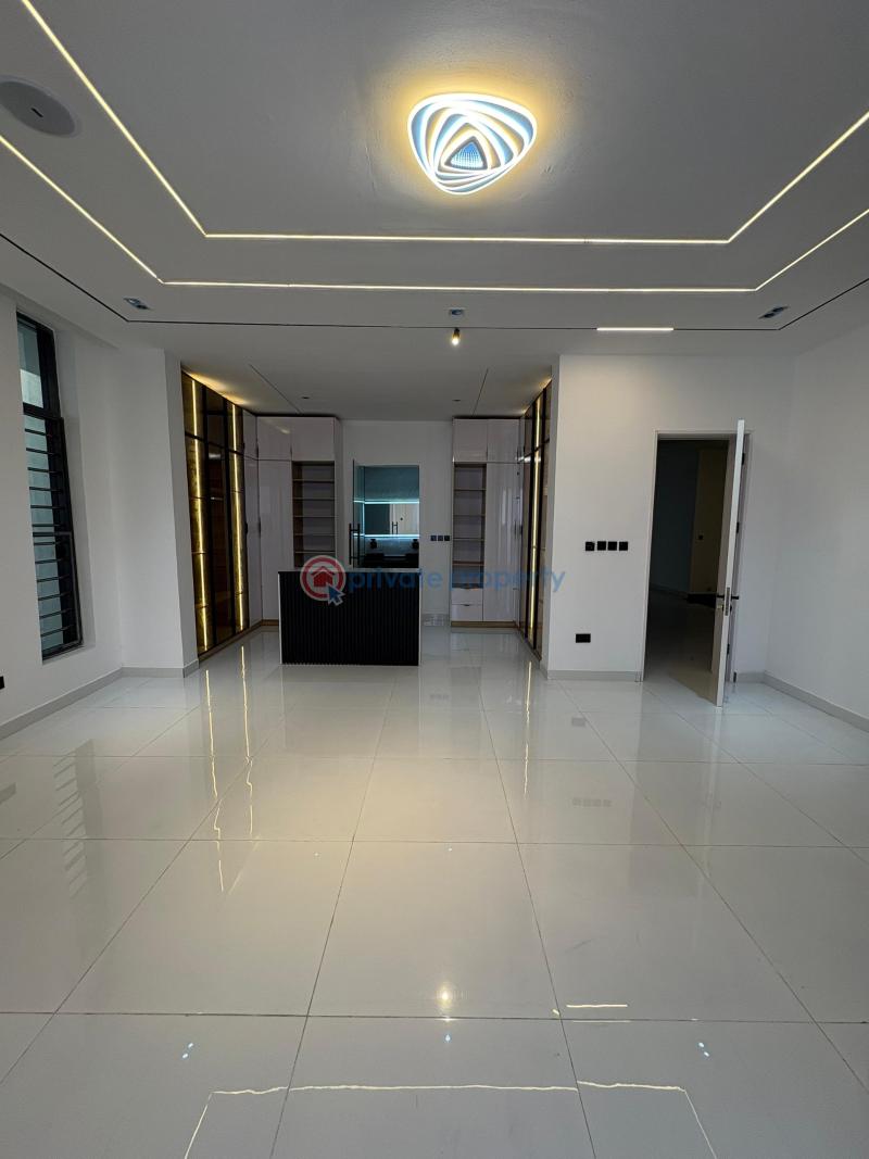 5 bedroom Detached Duplex For Sale 2nd Tollgate Lafiaji Lekki Lagos - 19