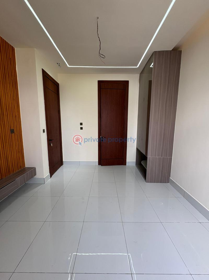 5 bedroom Detached Duplex For Sale Orchid Road, 2nd Tollgate, Lafiaji Lekki Lagos - 12