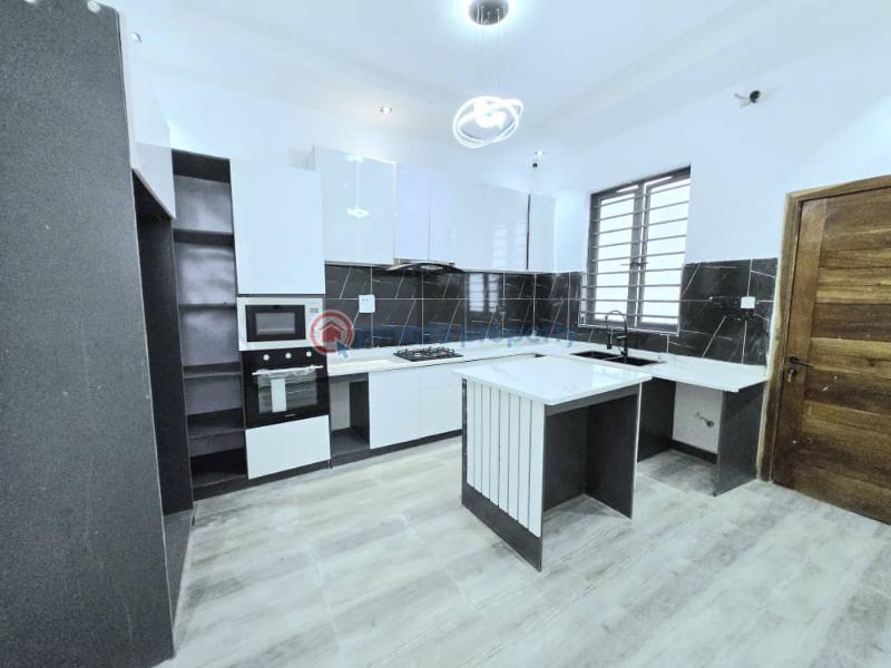Brand new 5 bedroom fully detached duplexes for sale at lekki - 13 5 bedroom Detached Duplex For Sale Idado Lekki Lagos - 13