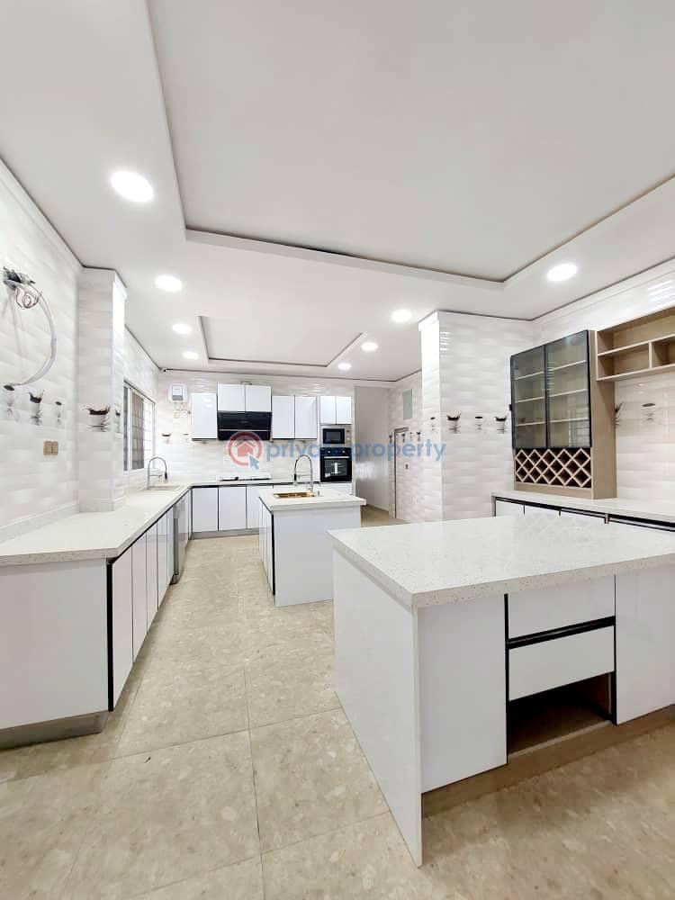 5 bedroom Duplex For Sale Osapa Lekki Lagos - 3