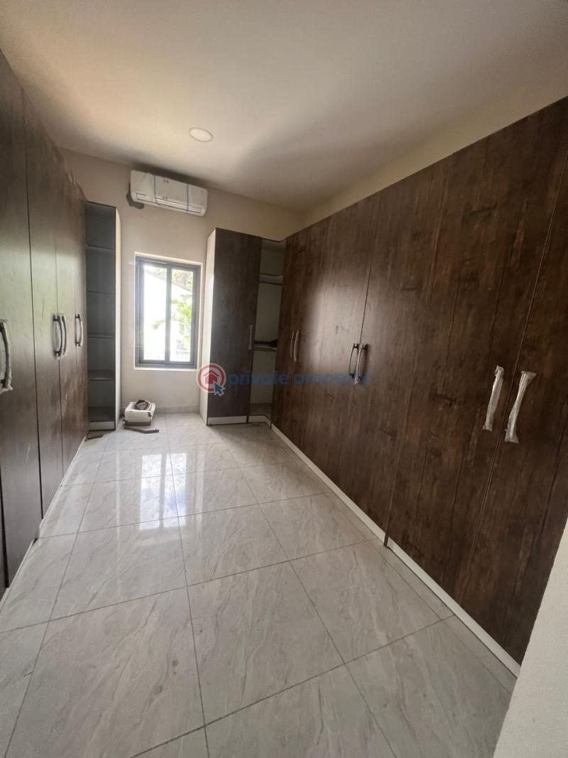 5 bedroom Maisonette For Sale Ikeja GRA Lagos - 0
