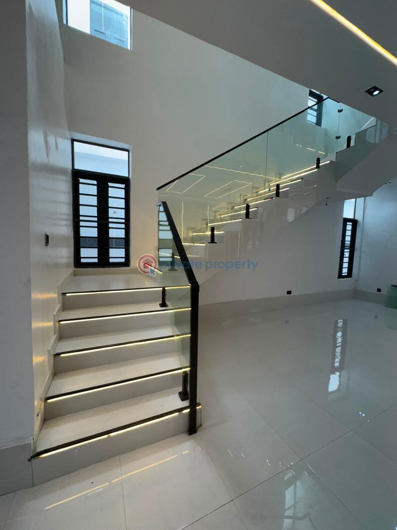 5 bedroom House For Sale Ajah Lekki Lagos - 5