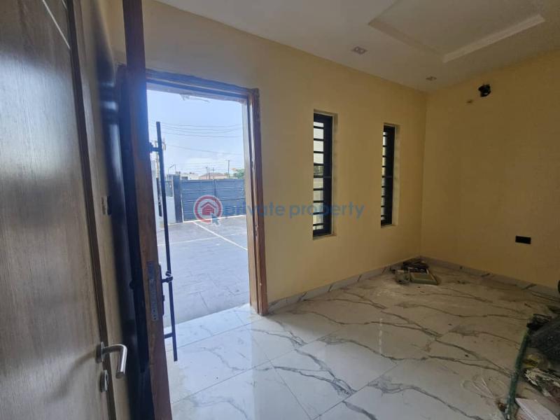 5 bedroom Semi detached Duplex For Sale Directly Off Admiralty Way Lekki Phase 1 Lagos - 7