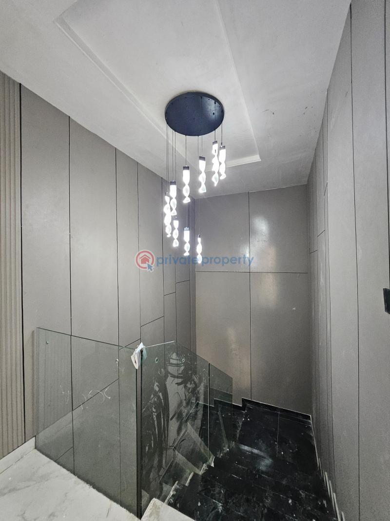 5 bedroom Semi detached Duplex For Sale Lekki Phase 1 Lagos - 4