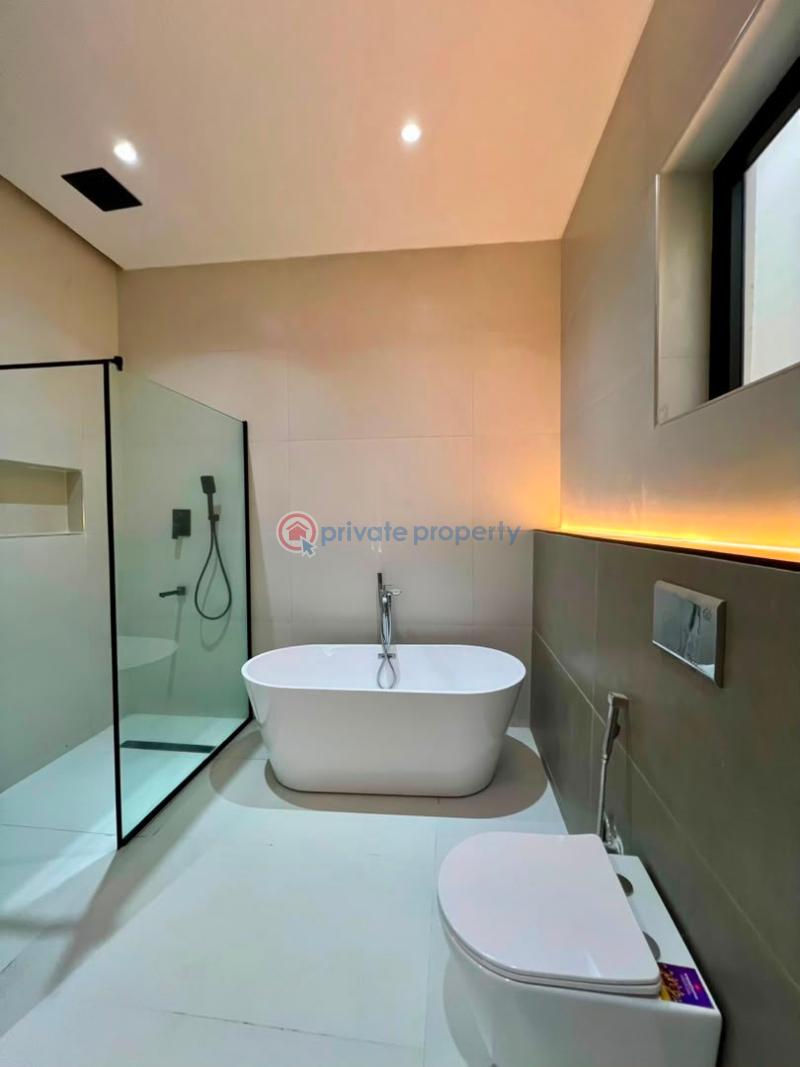 5 bedroom Duplex For Sale Royal Garden Estate Ajah Lagos - 5