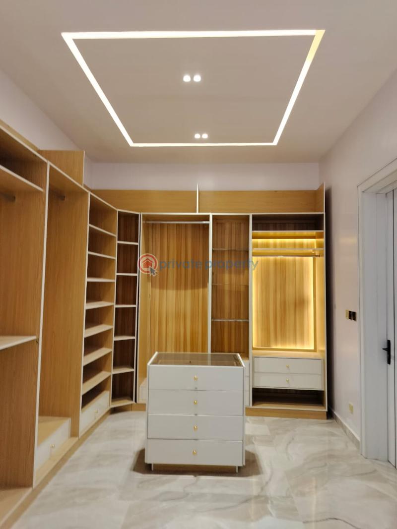 6 bedroom Duplex For Sale Royal Garden Estate Ajiwe Ajah Lagos - 2