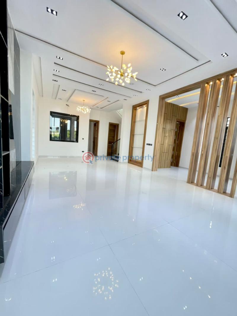 6 bedroom Duplex For Sale Royal Garden Estate Ajiwe Ajah Lagos - 10