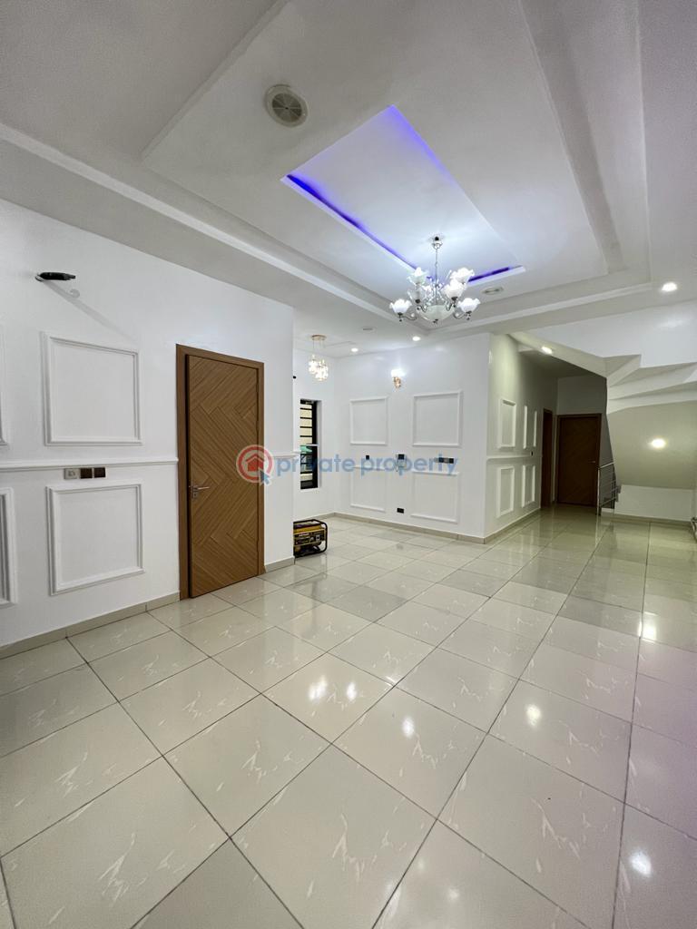 6 bedroom Duplex For Sale Royal Garden Estate Ajiwe Ajah Lagos - 1