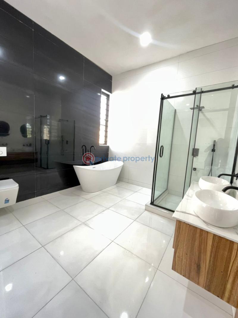 6 bedroom Duplex For Sale Royal Garden Estate Ajiwe Ajah Lagos - 8