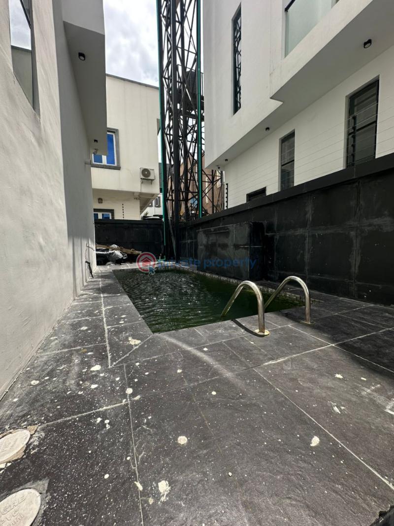 5 bedroom Duplex For Sale Osapa London Estate Lekki Lagos - 10