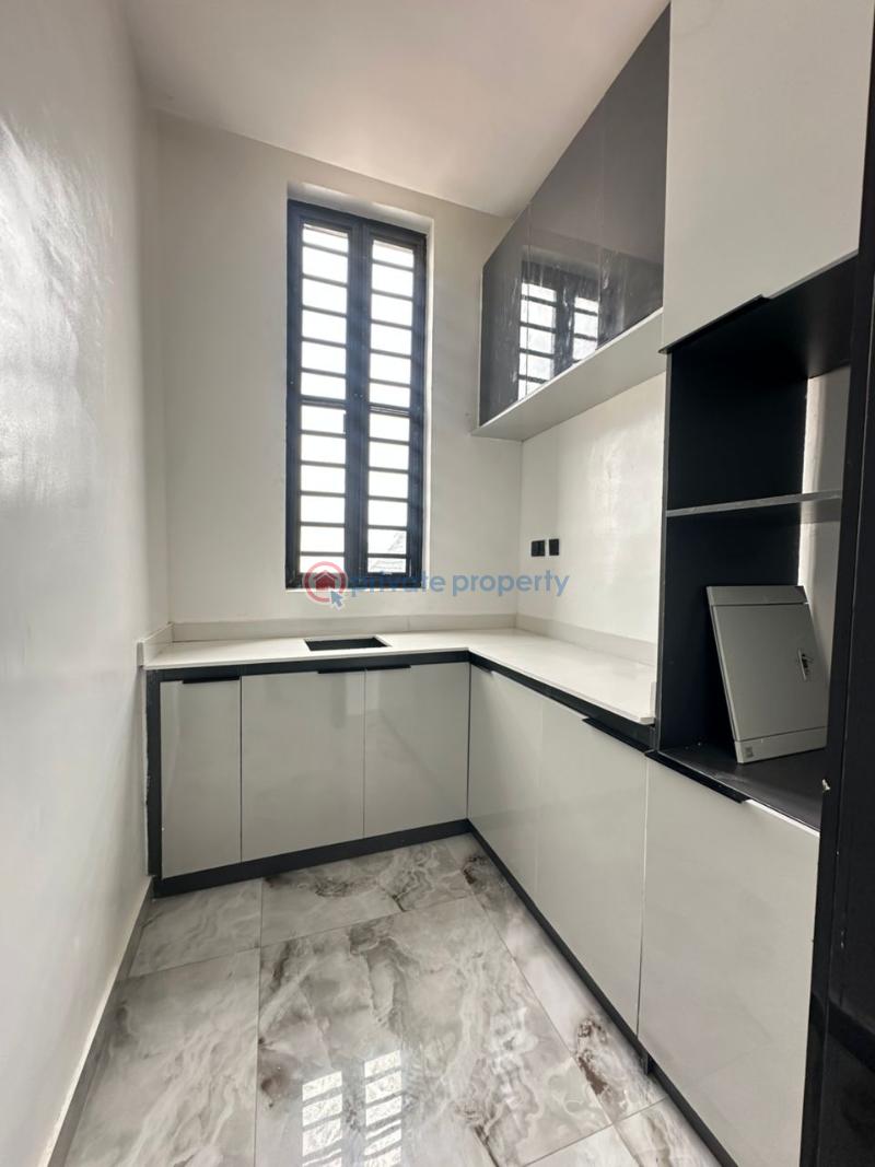 5 bedroom Duplex For Sale Osapa London Estate Lekki Lagos - 0