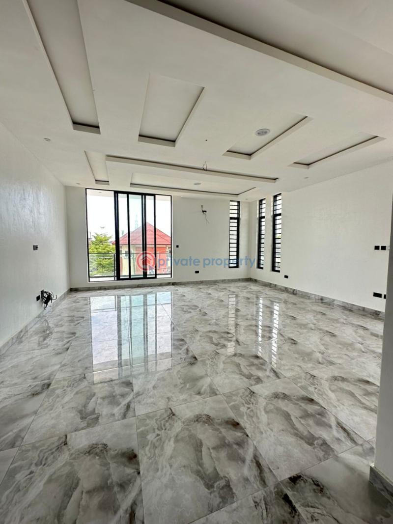 5 bedroom Duplex For Sale Osapa London Estate Lekki Lagos - 13
