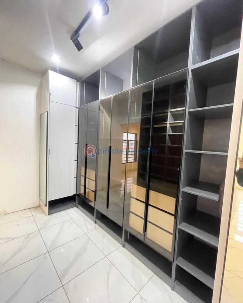 5 bedroom Detached Duplex For Sale Royal Garden Estate Ajah Lagos - 10