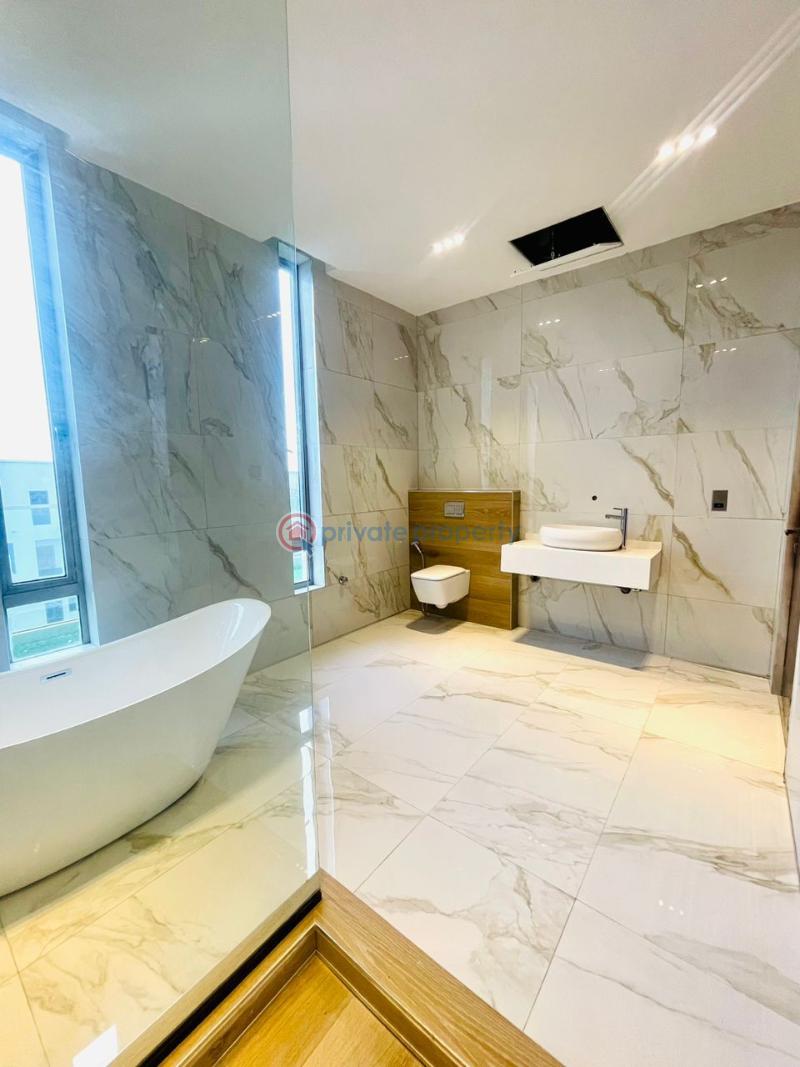 5 bedroom Detached Duplex For Sale Royal Garden Estate Ajah Lagos - 4