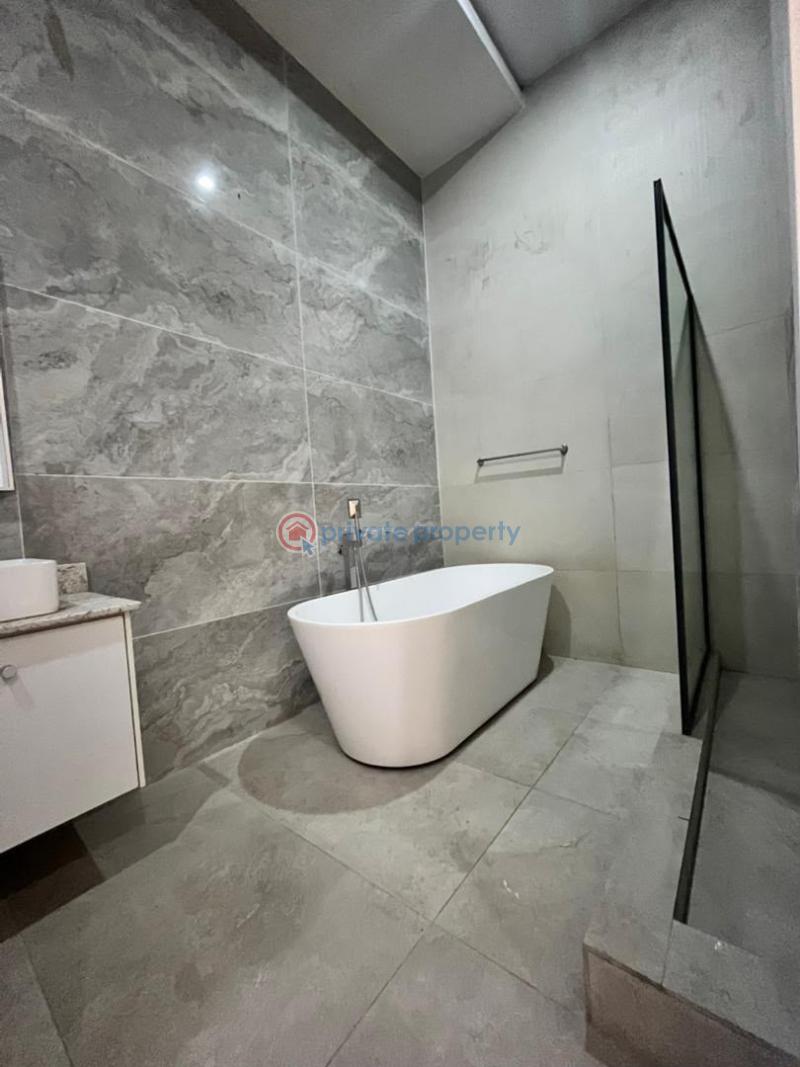 5 bedroom Detached Duplex For Sale Osapa London Lekki Lagos - 3