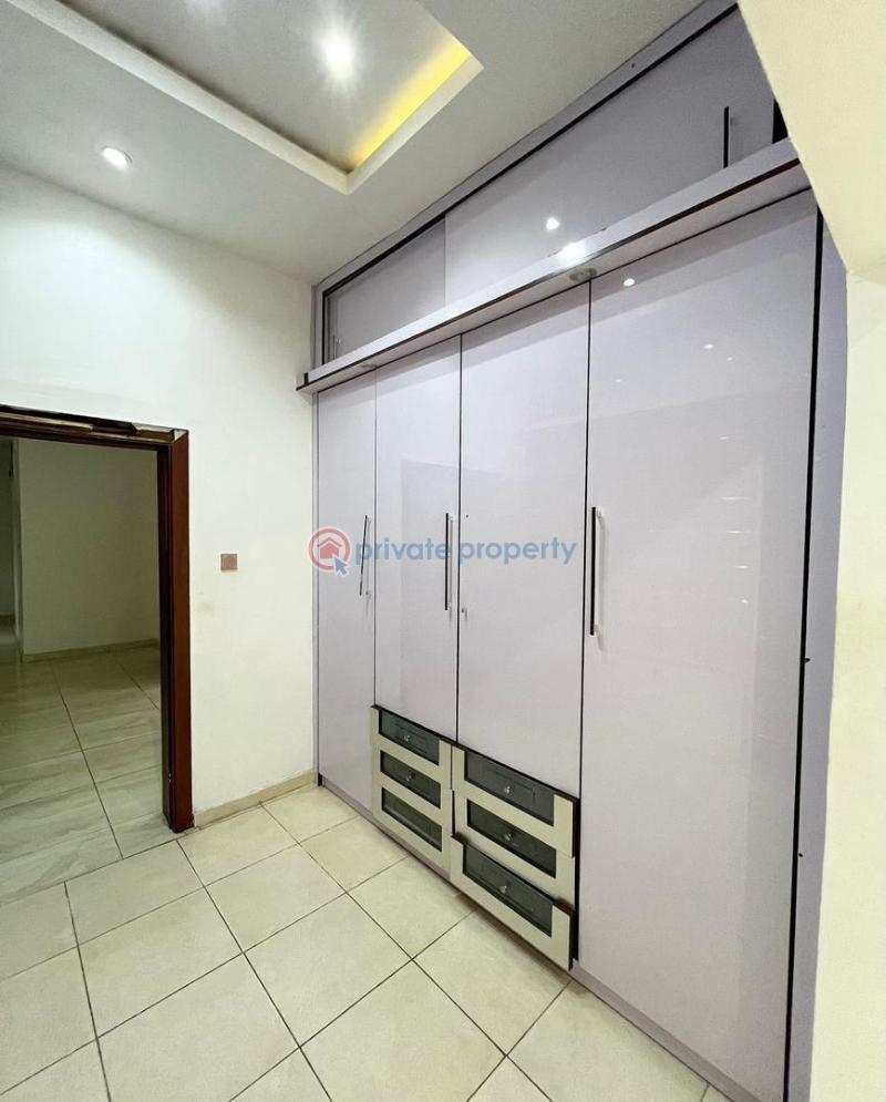 5 bedroom Detached Duplex For Rent Osapa London Lagos Island  - 2
