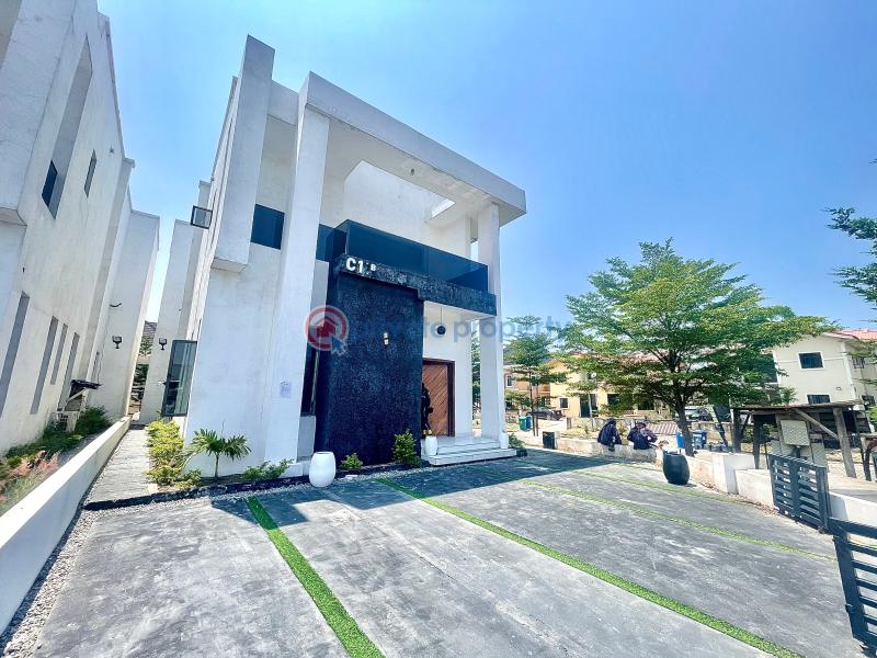 5 bedroom Detached Duplex For Sale Orchid Road 2nd Toll Gate By Chevron Lafiaji Lekki Lagos - 0