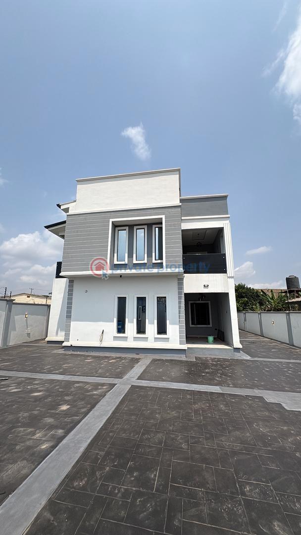 6 bedroom Duplex For Sale Oluyole Estate Ibadan Oyo