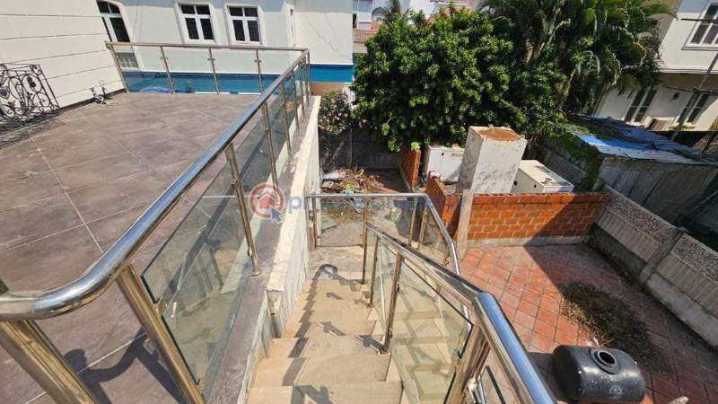 6 bedroom Detached Duplex For Sale Lekki Phase 1 Lagos - 4