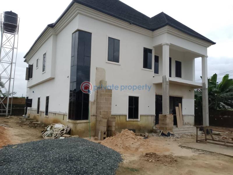 6 bedroom Detached Duplex For Sale Mutual Gardens Estate, Aka Itiam Uyo Akwa Ibom - 0