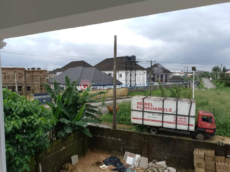 6 bedroom Detached Duplex For Sale Mutual Gardens Estate, Aka Itiam Uyo Akwa Ibom - 11