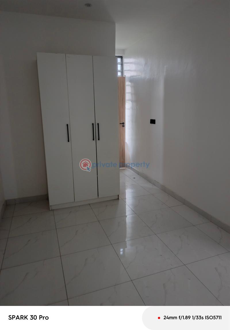 6 bedroom Duplex For Sale Lekki Expressway By 2nd Towgate Danfodio Estate Along Lekki Expressway Lagos - 4