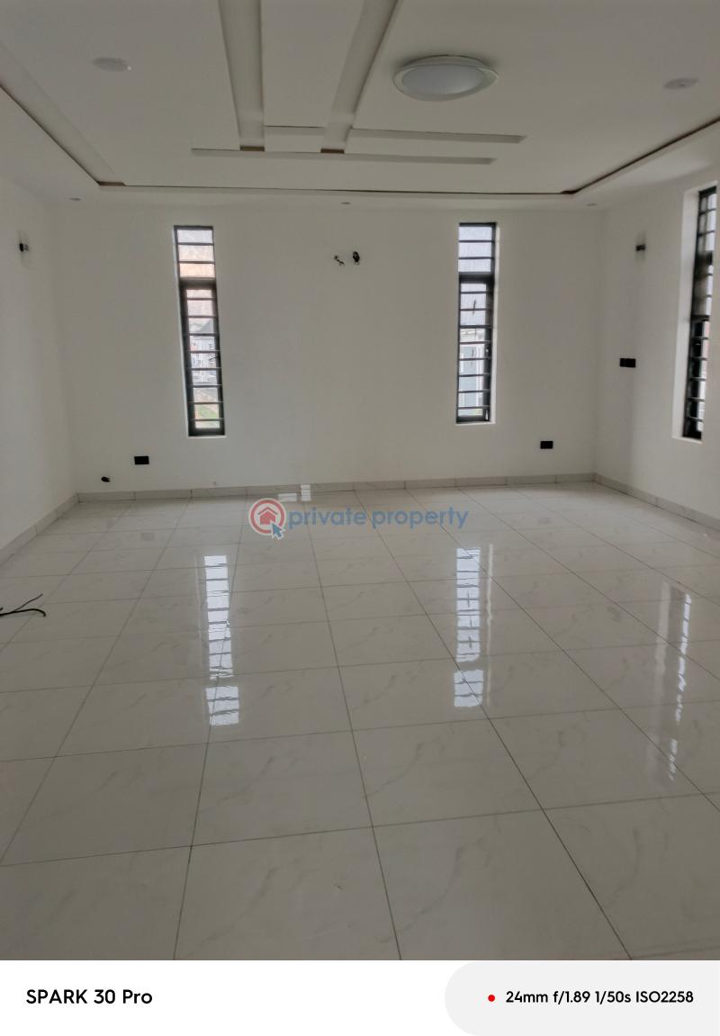 6 bedroom Duplex For Sale Lekki Expressway By 2nd Towgate Danfodio Estate Along Lekki Expressway Lagos - 7