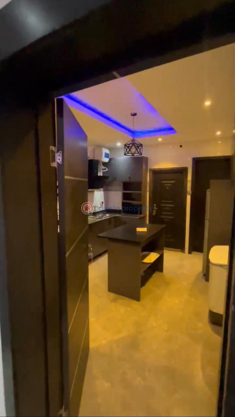 3 bedroom Block Of Flats Short let Ikeja GRA Lagos - 3