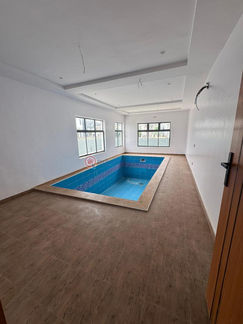 7 bedroom Detached Duplex For Sale Royal Garden Estate Ajah Lagos - 24