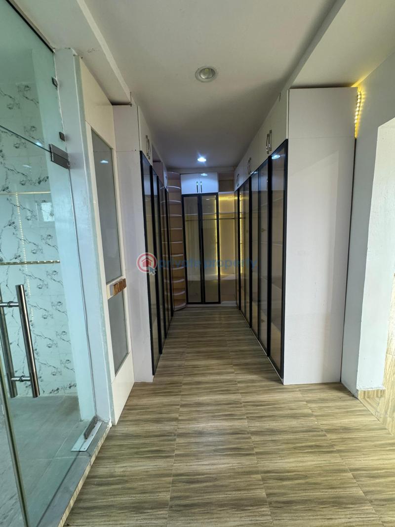 7 bedroom Detached Duplex For Sale Royal Garden Estate Ajah Lagos - 8