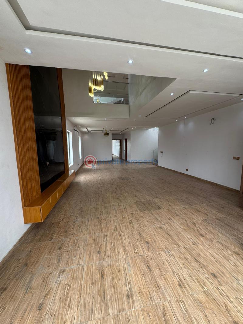 7 bedroom Detached Duplex For Sale Royal Garden Estate Ajah Lagos - 31