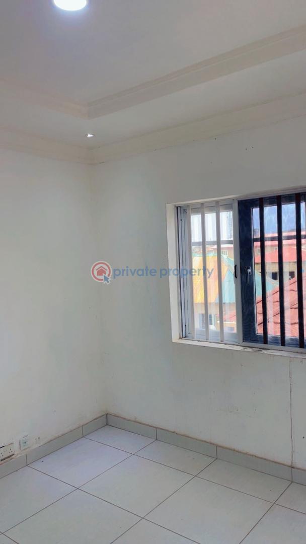 Flat & Apartment For Rent Royal Palmwill Estate By Remleke Bus Stop Badore Ajah Lagos - 10