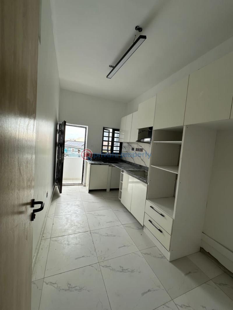 2 bedroom Block Of Flats For Rent New Road Lekki Expressway Lagos - 5