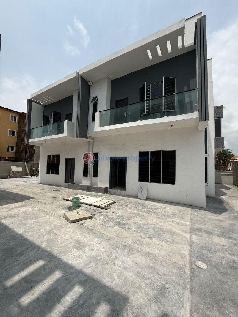 4 bedroom Semi detached Duplex For Sale Ologolo Lekki Lagos - 1