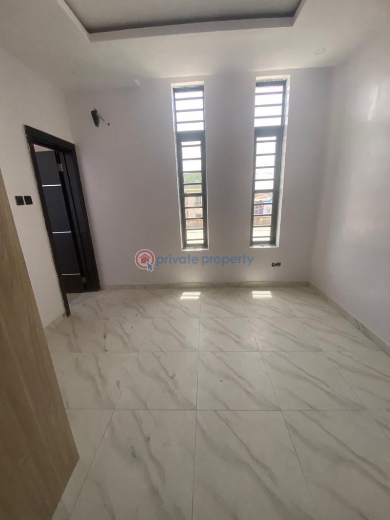 4 bedroom Terraced Duplex For Sale Osapa Lekki Lagos - 4