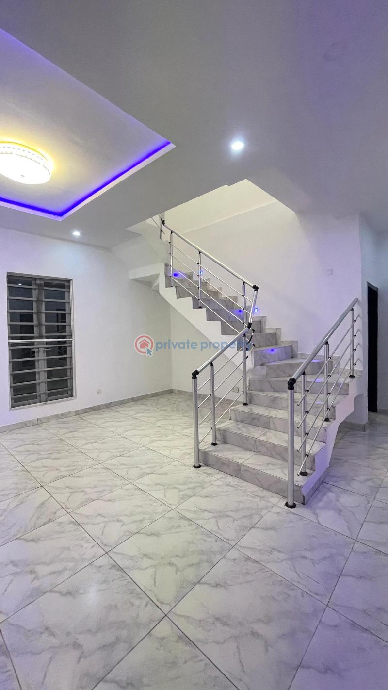 5 bedroom Detached Duplex For Sale Chevron Alternative Route Lekki Lagos - 2