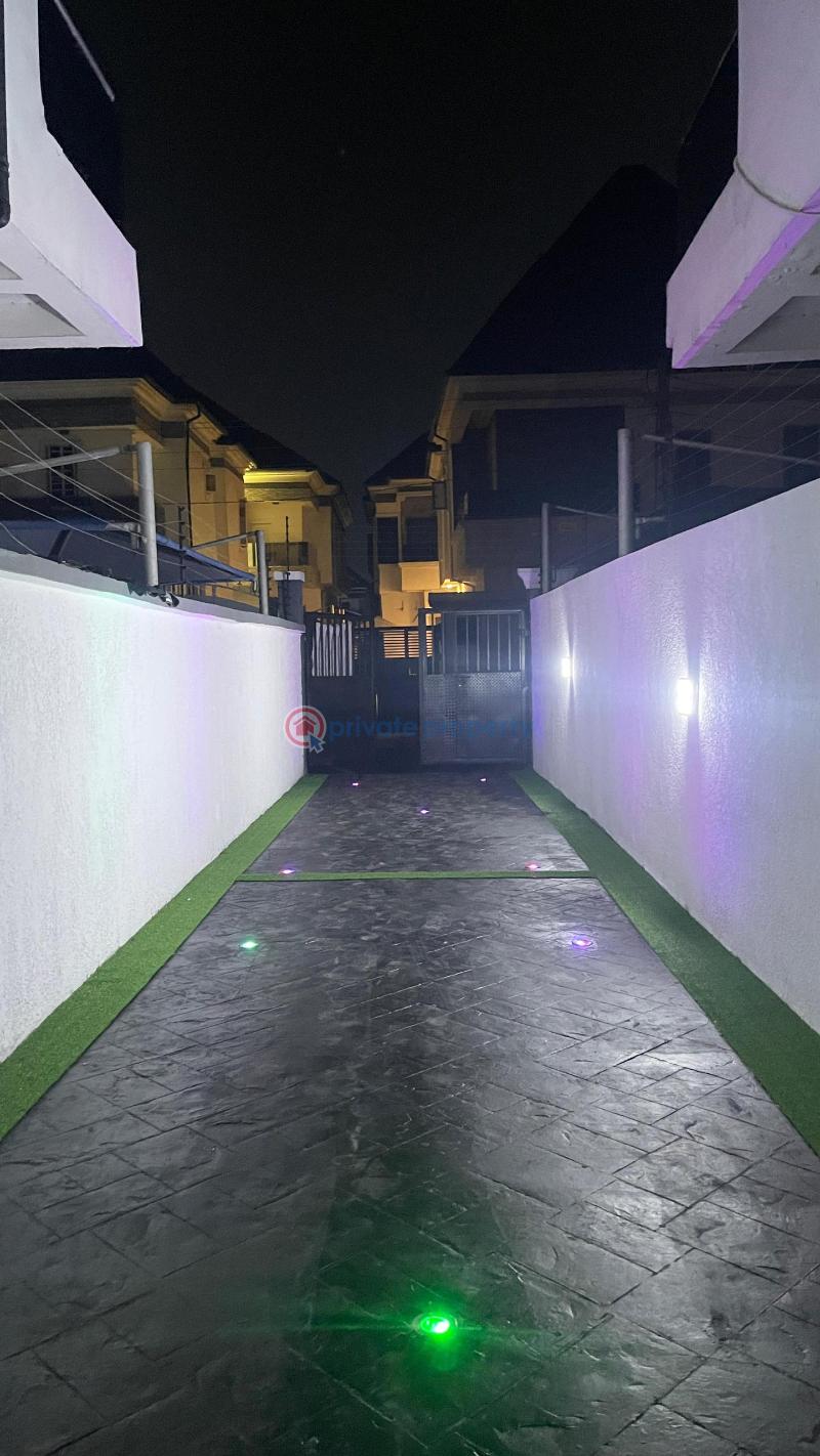 5 bedroom Detached Duplex For Sale Chevron Alternative Route Lekki Lagos - 15