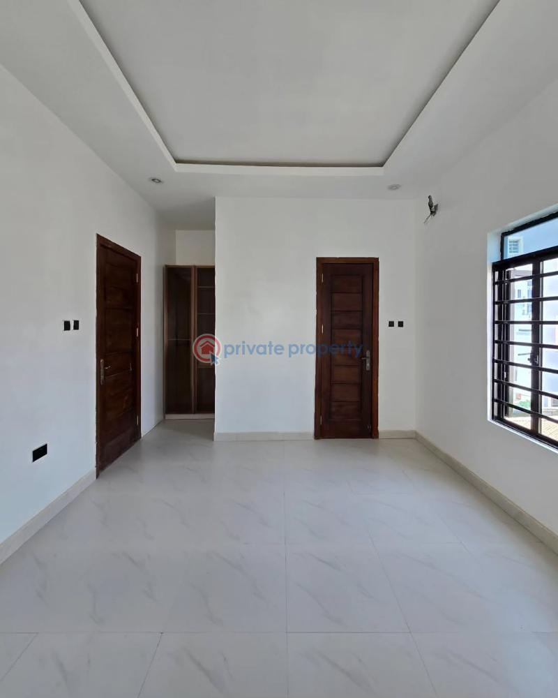 4 bedroom Semi detached Duplex For Sale Ologolo Lekki Lagos - 13