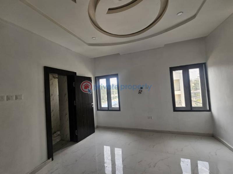 Brand new and fully serviced 2 bedroom apartment with elevator, swimming pool, gym, generator in old ikoyi. - 5 2 bedroom Block Of Flats For Sale Ikoyi Lagos - 5