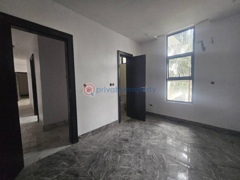Brand new and fully serviced 2 bedroom apartment with concierge, elevator, swimming pool, gym, generator - 3 2 bedroom Block Of Flats For Sale Old Ikoyi Lagos - 3