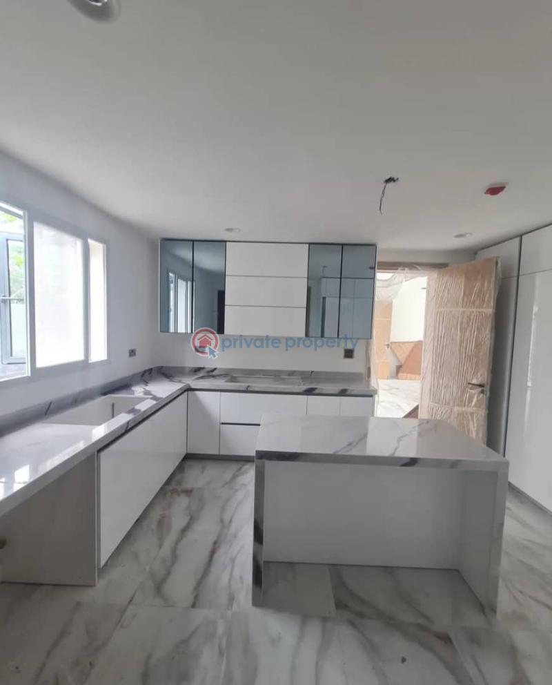 Brand new and fully serviced 5 bedroom semi detached duplex with bq, swimming pool, gym - 4 5 bedroom Semi detached Duplex For Rent Banana Island Ikoyi Lagos - 4