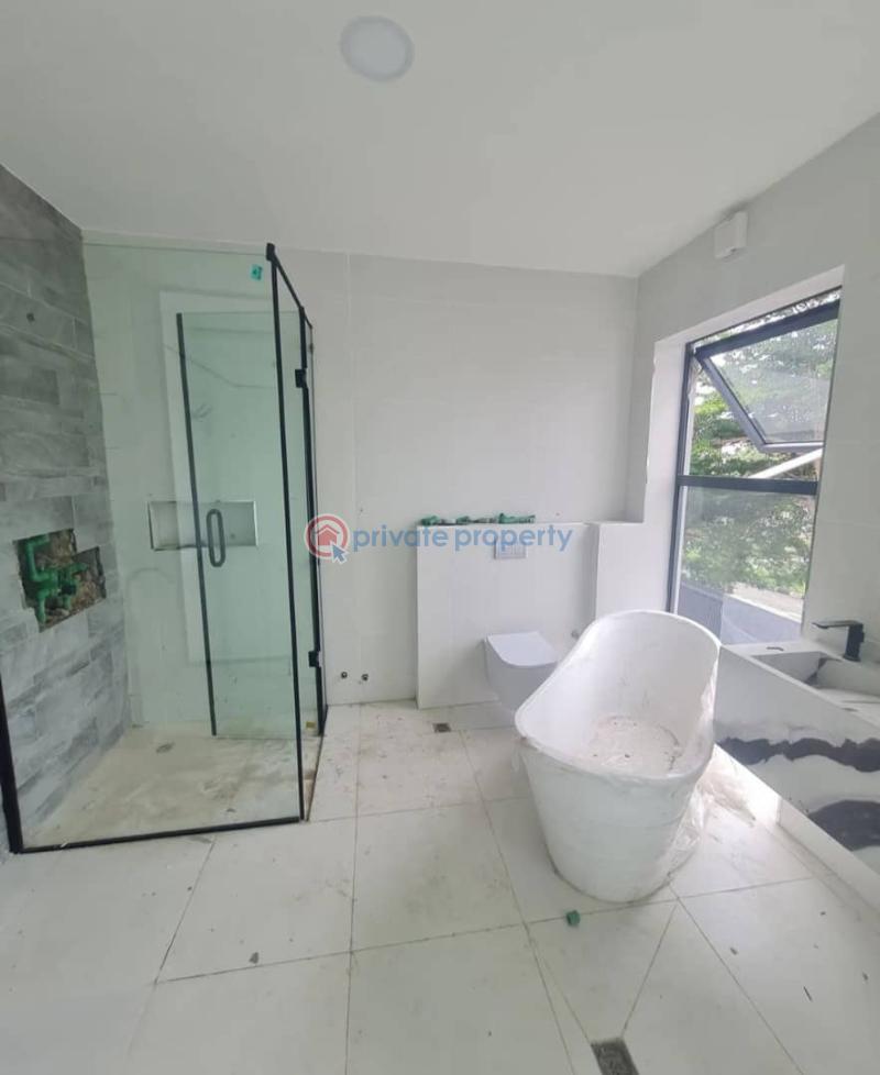 Brand new and fully serviced 5 bedroom semi detached duplex with bq, swimming pool, gym - 6 5 bedroom Semi detached Duplex For Rent Banana Island Ikoyi Lagos - 6