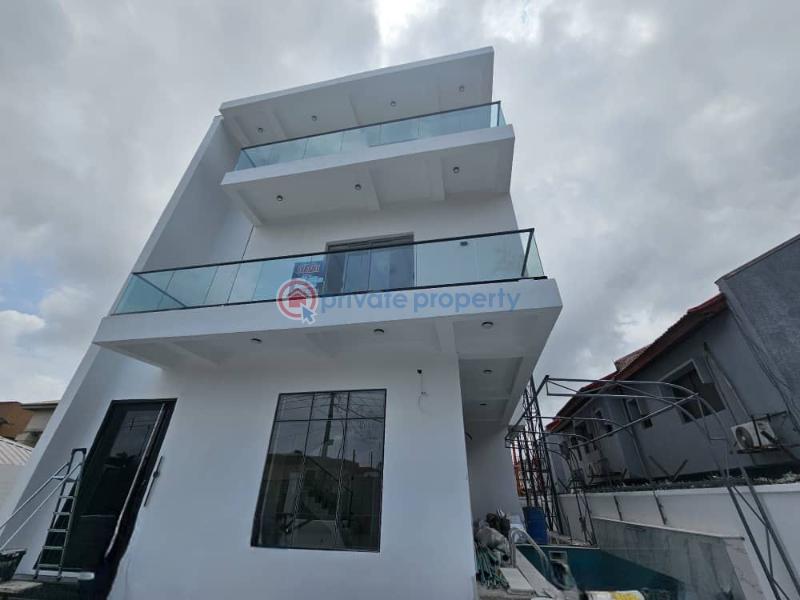 4 bedroom Detached Duplex For Sale Admiralty Way Lekki Phase 1 Lagos - 1