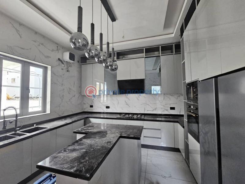 4 bedroom Detached Duplex For Sale Admiralty Way Lekki Phase 1 Lagos - 4