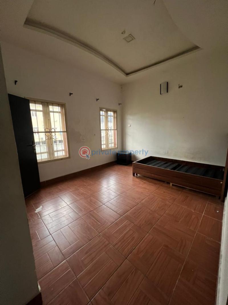 Room or Boys Quarter For Rent Westend Estate . Orchid Along Lekki Expressway Lagos - 6