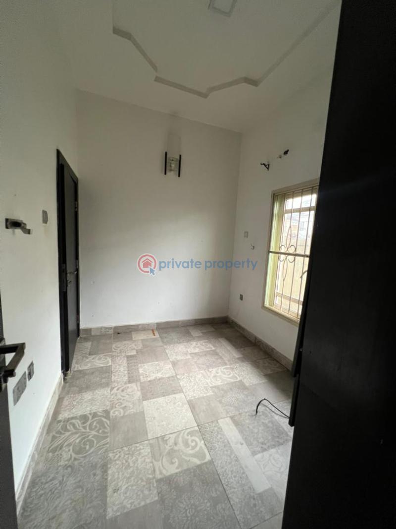 Room or Boys Quarter For Rent Westend Estate . Orchid Along Lekki Expressway Lagos - 13