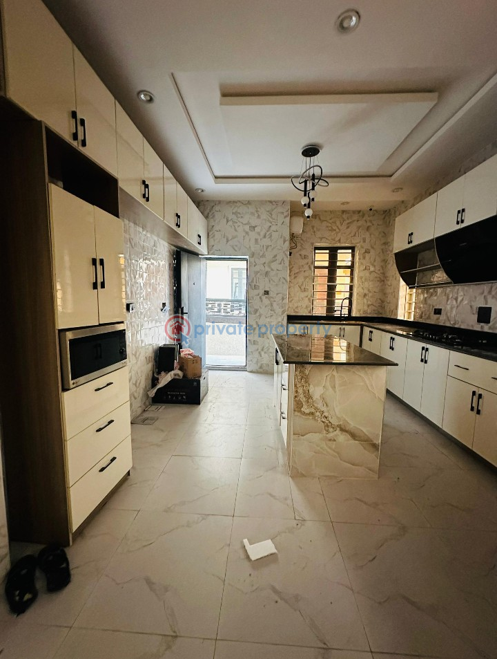 6 bedroom Detached Duplex For Sale Ikeja GRA Lagos - 2