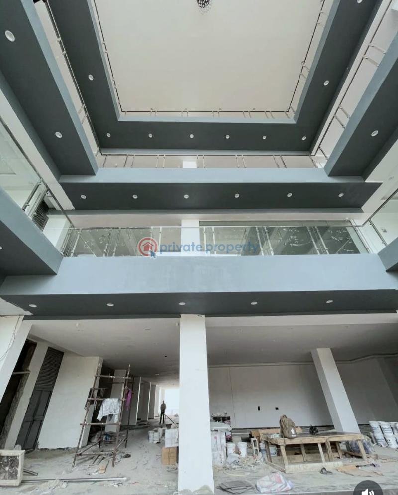 Brand new commercial shop space - 6 1 bedroom Shop For Rent Lekki Phase 1 Lagos - 6