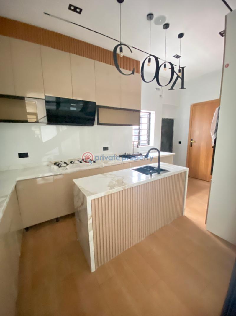 5 bedroom Detached Duplex For Sale Ikota, Lekki Lagos Ikota Lekki Lagos - 3